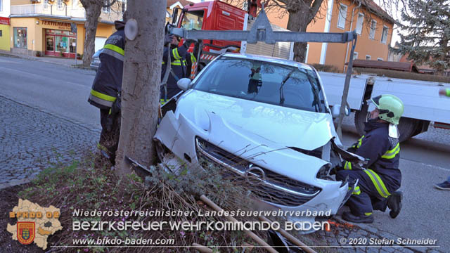 20200205 Verkehrsunfall in Teesdorf Foto: © Stefan Schneider 20200205 Verkehrsunfall in Teesdorf Foto: © Stefan Schneider