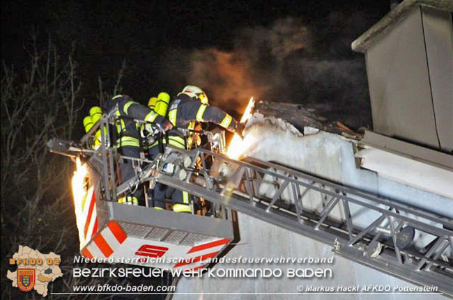 20200214 Brand in einer Hirtenberger Dachgeschosswohnung Foto: © Markus Hackl AFKDO Pottenstein 20200214 Brand in einer Hirtenberger Dachgeschosswohnung Foto: © Markus Hackl AFKDO Pottenstein