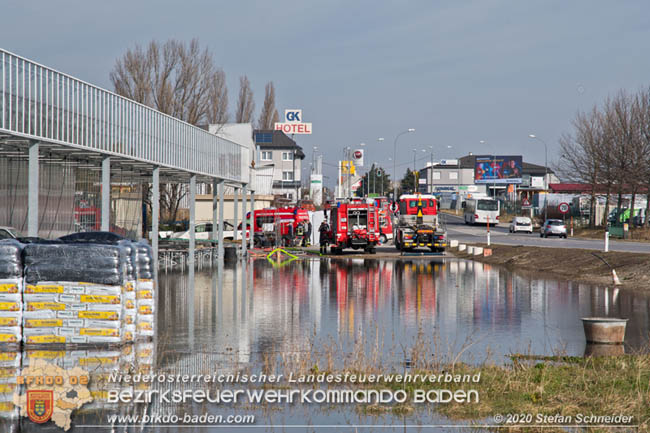 20200217-22 Mehrtägige Pumparbeiten nach Bruch ener 150er Hauptwasserleitung in Möllersdorf  Foto: © Stefan Schneider