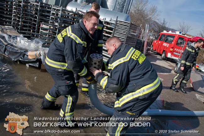 20200217-22 Mehrtägige Pumparbeiten nach Bruch ener 150er Hauptwasserleitung in Möllersdorf  Foto: © Stefan Schneider