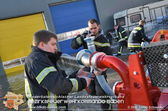 20200217-22 Mehrtägige Pumparbeiten nach Bruch ener 150er Hauptwasserleitung in Möllersdorf  Foto: © Stefan Schneider