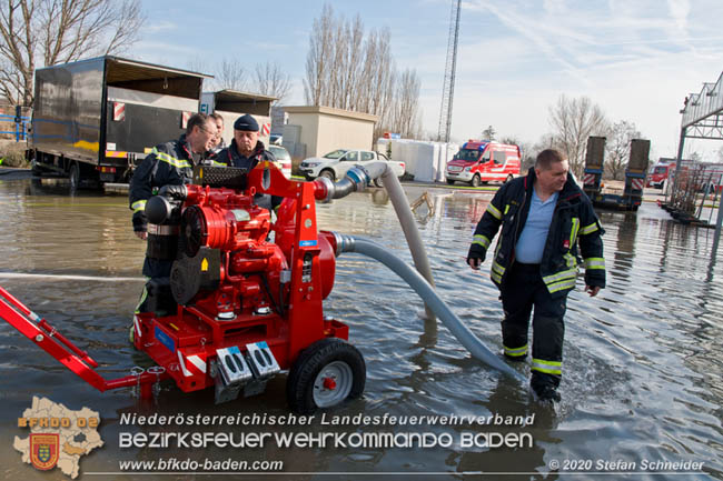 20200217-22 Mehrtägige Pumparbeiten nach Bruch ener 150er Hauptwasserleitung in Möllersdorf  Foto: © Stefan Schneider