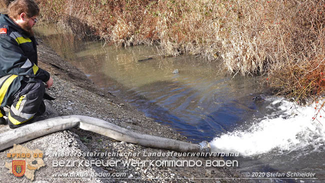 20200217-22 Mehrtägige Pumparbeiten nach Bruch ener 150er Hauptwasserleitung in Möllersdorf  Foto: © Stefan Schneider