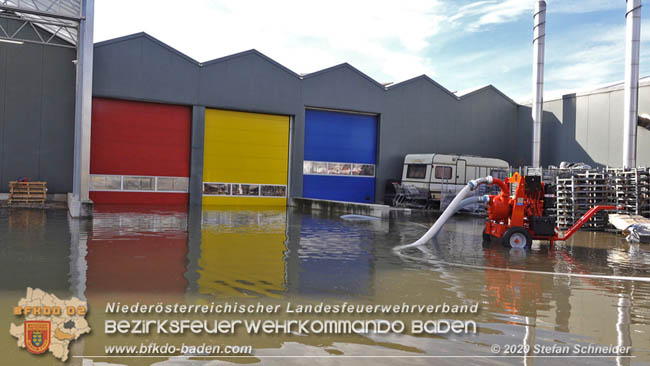20200217-22 Mehrtägige Pumparbeiten nach Bruch ener 150er Hauptwasserleitung in Möllersdorf  Foto: © Stefan Schneider