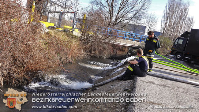20200217-22 Mehrtägige Pumparbeiten nach Bruch ener 150er Hauptwasserleitung in Möllersdorf  Foto: © Stefan Schneider