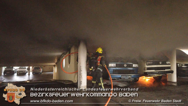 20200304 Fahrzeugbrand in Badener Parkdeck Zentrum Süd Foto: © FF Baden-Stadt / Stefan Schneider 20200304 Fahrzeugbrand in Badener Parkdeck Zentrum Süd Foto: © FF Baden-Stadt / Stefan Schneider