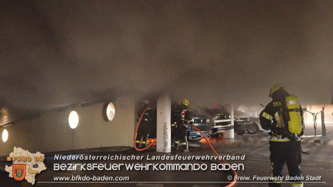 20200304 Fahrzeugbrand in Badener Parkdeck Zentrum Süd Foto: © FF Baden-Stadt / Stefan Schneider 20200304 Fahrzeugbrand in Badener Parkdeck Zentrum Süd Foto: © FF Baden-Stadt / Stefan Schneider