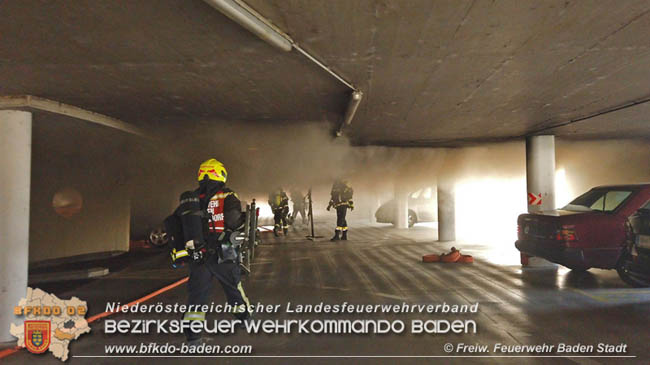 20200304 Fahrzeugbrand in Badener Parkdeck Zentrum Süd Foto: © FF Baden-Stadt / Stefan Schneider 20200304 Fahrzeugbrand in Badener Parkdeck Zentrum Süd Foto: © FF Baden-Stadt / Stefan Schneider