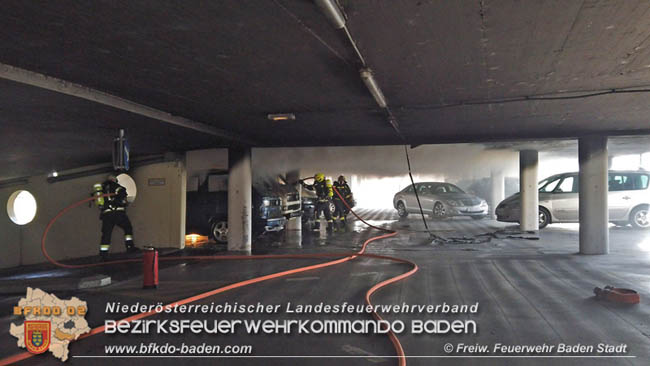 20200304 Fahrzeugbrand in Badener Parkdeck Zentrum Süd Foto: © FF Baden-Stadt / Stefan Schneider 20200304 Fahrzeugbrand in Badener Parkdeck Zentrum Süd Foto: © FF Baden-Stadt / Stefan Schneider