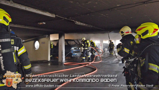 20200304 Fahrzeugbrand in Badener Parkdeck Zentrum Süd Foto: © FF Baden-Stadt / Stefan Schneider 20200304 Fahrzeugbrand in Badener Parkdeck Zentrum Süd Foto: © FF Baden-Stadt / Stefan Schneider