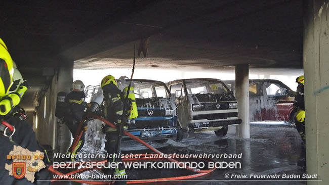 20200304 Fahrzeugbrand in Badener Parkdeck Zentrum Süd Foto: © FF Baden-Stadt / Stefan Schneider 20200304 Fahrzeugbrand in Badener Parkdeck Zentrum Süd Foto: © FF Baden-Stadt / Stefan Schneider