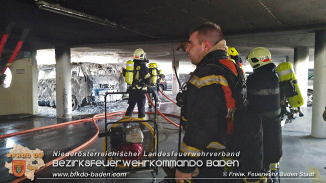 20200304 Fahrzeugbrand in Badener Parkdeck Zentrum Süd Foto: © FF Baden-Stadt / Stefan Schneider 20200304 Fahrzeugbrand in Badener Parkdeck Zentrum Süd Foto: © FF Baden-Stadt / Stefan Schneider