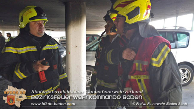20200304 Fahrzeugbrand in Badener Parkdeck Zentrum Süd Foto: © FF Baden-Stadt / Stefan Schneider 20200304 Fahrzeugbrand in Badener Parkdeck Zentrum Süd Foto: © FF Baden-Stadt / Stefan Schneider