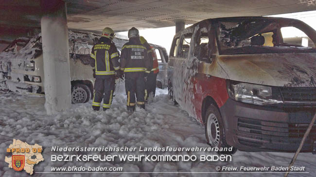 20200304 Fahrzeugbrand in Badener Parkdeck Zentrum Süd Foto: © FF Baden-Stadt / Stefan Schneider 20200304 Fahrzeugbrand in Badener Parkdeck Zentrum Süd Foto: © FF Baden-Stadt / Stefan Schneider