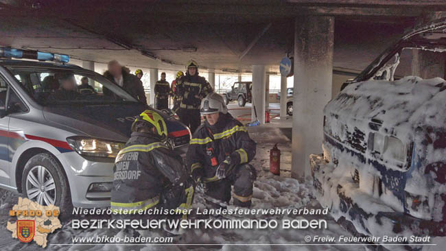 20200304 Fahrzeugbrand in Badener Parkdeck Zentrum Süd Foto: © FF Baden-Stadt / Stefan Schneider 20200304 Fahrzeugbrand in Badener Parkdeck Zentrum Süd Foto: © FF Baden-Stadt / Stefan Schneider