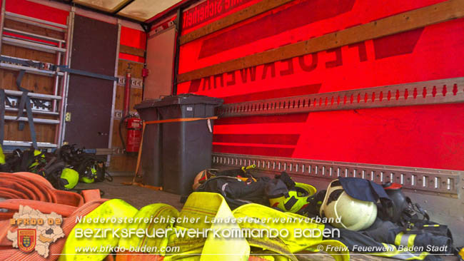 20200304 Fahrzeugbrand in Badener Parkdeck Zentrum Süd Foto: © FF Baden-Stadt / Stefan Schneider 20200304 Fahrzeugbrand in Badener Parkdeck Zentrum Süd Foto: © FF Baden-Stadt / Stefan Schneider