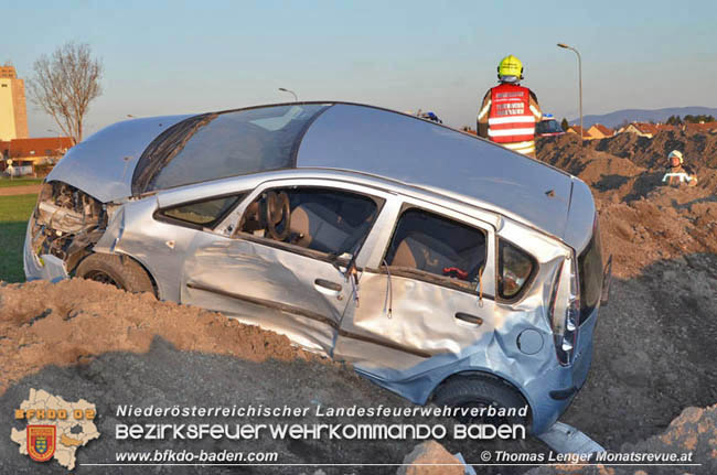 20200322 Verkehrsunfall auf der L150 bei Ebreichsdorf Foto: © Thomas Lenger Monatsrevue.at 20200322 Verkehrsunfall auf der L150 bei Ebreichsdorf Foto: © Thomas Lenger Monatsrevue.at