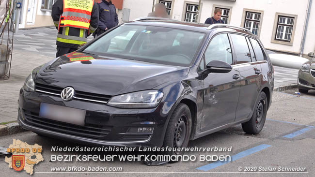 20200322 Verkehrsunfall mit 4 beschädigten Fahrzeugen in Traiskirchen  Foto: © Stefan Schneider