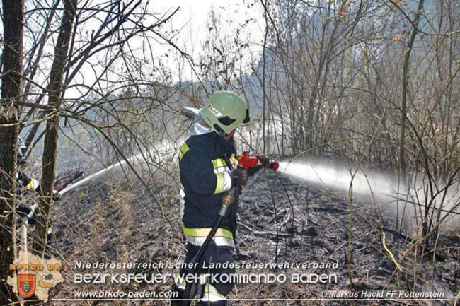 20200403 Waldbrand in Pottenstein Foto: © ASB Markus Hackl FF Pottenstein 20200403 Waldbrand in Pottenstein Foto: © ASB Markus Hackl FF Pottenstein