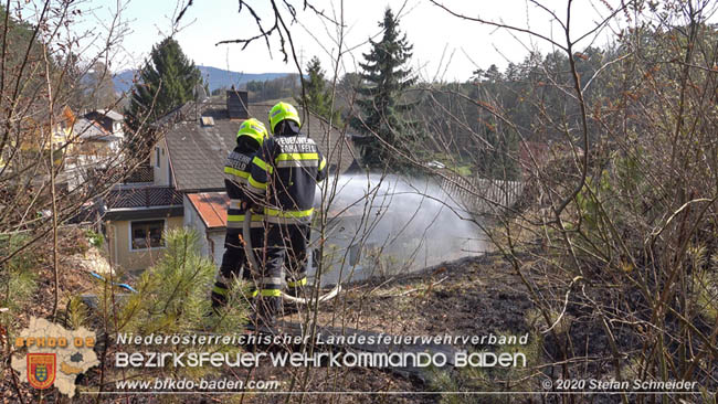 20200403 Waldbrand in Pottenstein Foto: © Stefan Schneider BFK BADEN 20200403 Waldbrand in Pottenstein Foto: © Stefan Schneider BFK BADEN