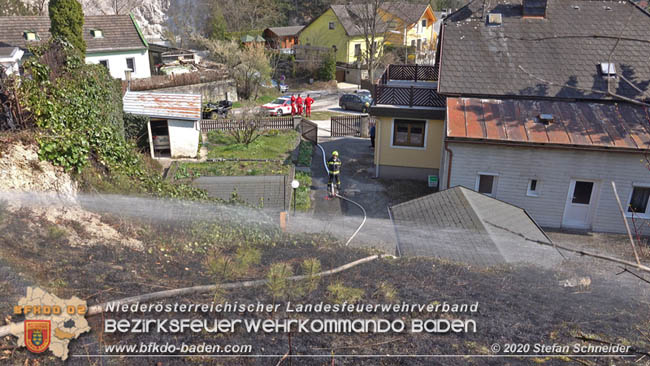 20200403 Waldbrand in Pottenstein Foto: © Stefan Schneider BFK BADEN 20200403 Waldbrand in Pottenstein Foto: © Stefan Schneider BFK BADEN