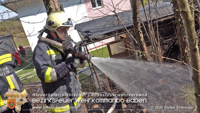 20200403 Waldbrand in Pottenstein Foto: © Stefan Schneider BFK BADEN 20200403 Waldbrand in Pottenstein Foto: © Stefan Schneider BFK BADEN