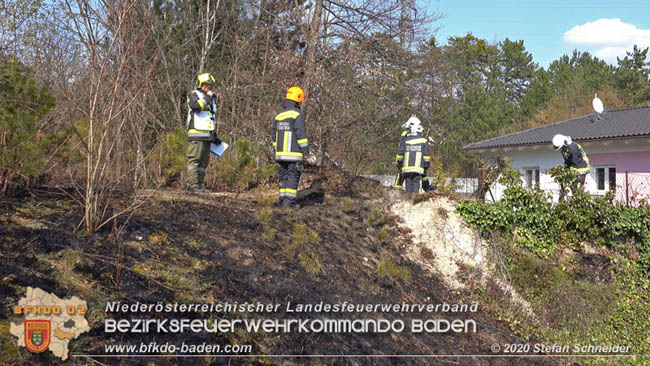 20200403 Waldbrand in Pottenstein Foto: © Stefan Schneider BFK BADEN 20200403 Waldbrand in Pottenstein Foto: © Stefan Schneider BFK BADEN