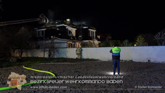 20200405 Dachstuhlbrand Leobersdorf - Foto BFK Baden