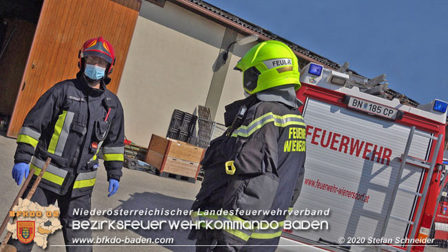 20200406 Personenrettung aus Baugrube in Traiskirchen Wienersdorf Foto: © Stefan Schneider 20200406 Personenrettung aus Baugrube in Traiskirchen Wienersdorf Foto: © Stefan Schneider