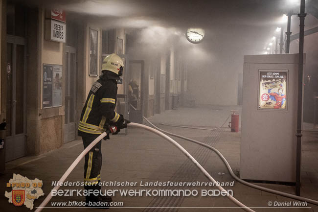 20200409 Brand im Bahnhof Bad Vöslau  Foto: © Daniel Wirth FF Stadt Bad Vöslau