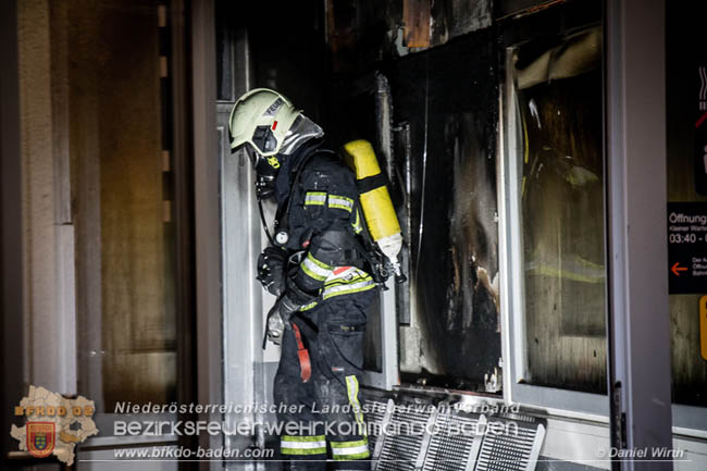 20200409 Brand im Bahnhof Bad Vöslau  Foto: © Daniel Wirth FF Stadt Bad Vöslau