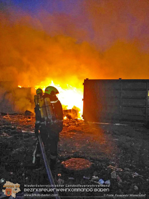 20200417 4-stündiger Löscheinsatz auf einem Wienersdorfer Firmengelände  Foto: © Freiwillige Feuerwehr Wienersdorf
