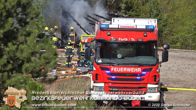 20200420 Brand einer Jagdhütte bei Furth a.d.Triesting  Foto: © Stefan Schneider BFK Baden