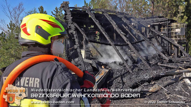 20200420 Brand einer Jagdhütte bei Furth a.d.Triesting  Foto: © Stefan Schneider BFK Baden