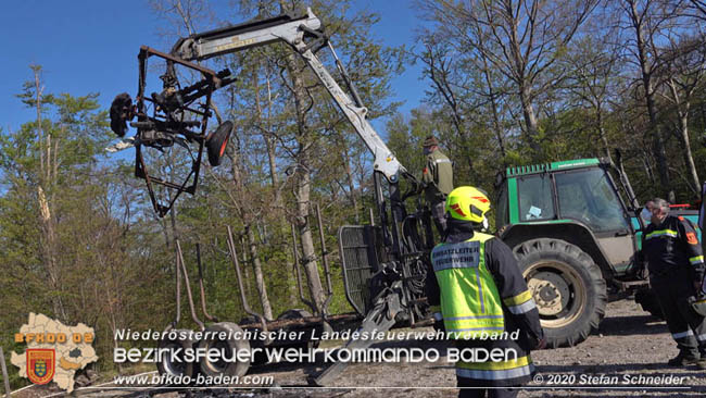 20200420 Brand einer Jagdhütte bei Furth a.d.Triesting  Foto: © Stefan Schneider BFK Baden