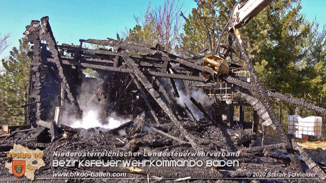 20200420 Brand einer Jagdhütte bei Furth a.d.Triesting  Foto: © Stefan Schneider BFK Baden