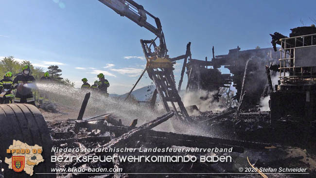 20200420 Brand einer Jagdhütte bei Furth a.d.Triesting  Foto: © Stefan Schneider BFK Baden