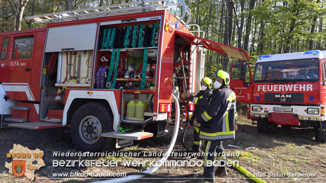 20200420 Brand einer Jagdhütte bei Furth a.d.Triesting  Foto: © Stefan Schneider BFK Baden