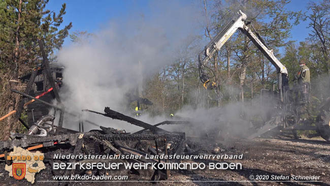 20200420 Brand einer Jagdhütte bei Furth a.d.Triesting  Foto: © Stefan Schneider BFK Baden