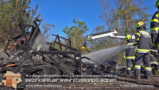 20200420 Brand einer Jagdhütte bei Furth a.d.Triesting  Foto: © Stefan Schneider BFK Baden
