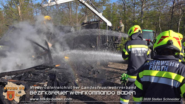 20200420 Brand einer Jagdhütte bei Furth a.d.Triesting  Foto: © Stefan Schneider BFK Baden