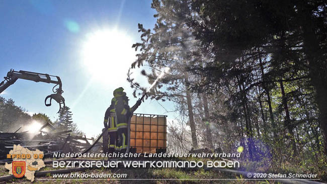 20200420 Brand einer Jagdhütte bei Furth a.d.Triesting  Foto: © Stefan Schneider BFK Baden