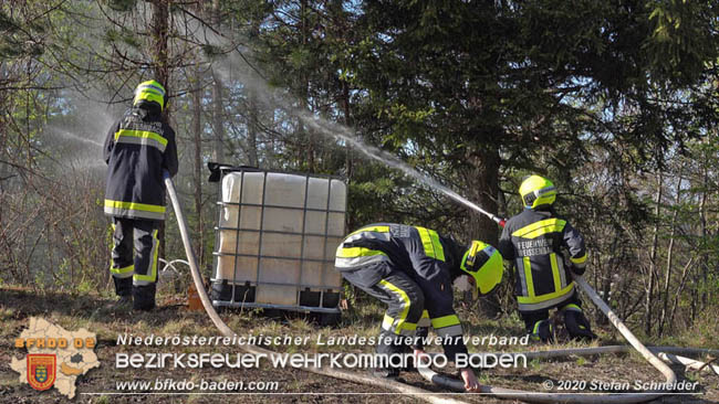 20200420 Brand einer Jagdhütte bei Furth a.d.Triesting  Foto: © Stefan Schneider BFK Baden