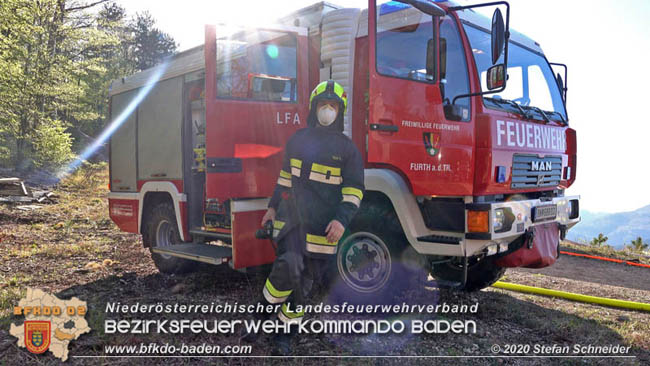 20200420 Brand einer Jagdhütte bei Furth a.d.Triesting  Foto: © Stefan Schneider BFK Baden