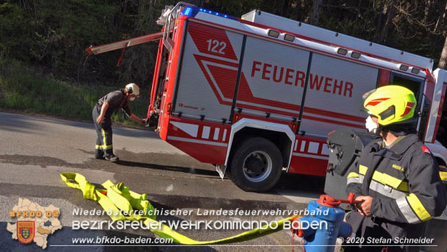 20200420 Brand einer Jagdhütte bei Furth a.d.Triesting  Foto: © Stefan Schneider BFK Baden