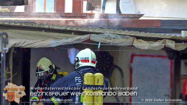 20200422 Brand in einem Nebengeäude in Traiskirchen  Foto: © Stefan Schneider BFK
