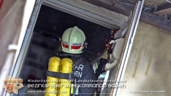 20200422 Brand in einem Nebengeäude in Traiskirchen  Foto: © Stefan Schneider BFK
