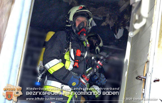 20200422 Brand in einem Nebengeäude in Traiskirchen  Foto: © Stefan Schneider BFK