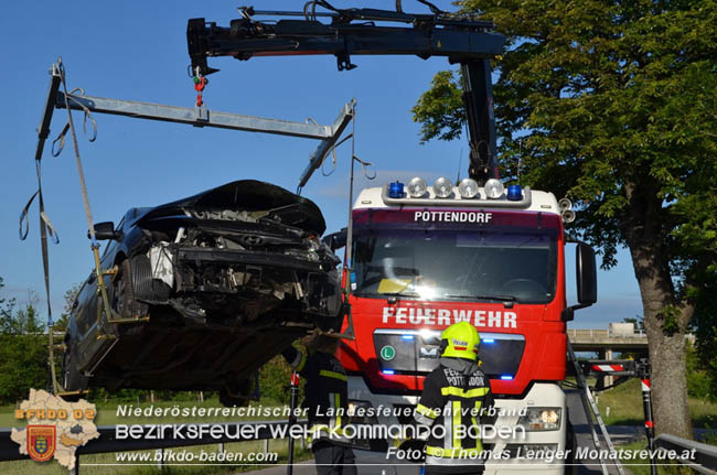 20200602 Verkehrsunfall auf der L4047 Foto: © Thomas Lenger Monatsrevue.at 20200602 Verkehrsunfall auf der L4047 Foto: © Thomas Lenger Monatsrevue.at
