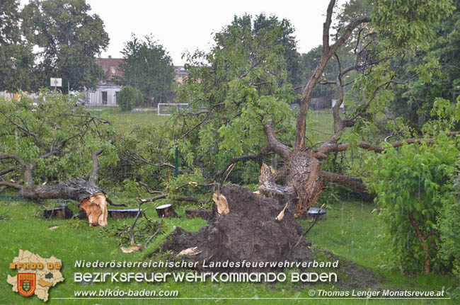 20200603 Heftige Gewitterzelle über Pottendorf  Foto: © Thomas Lenger Monatsrevue.at